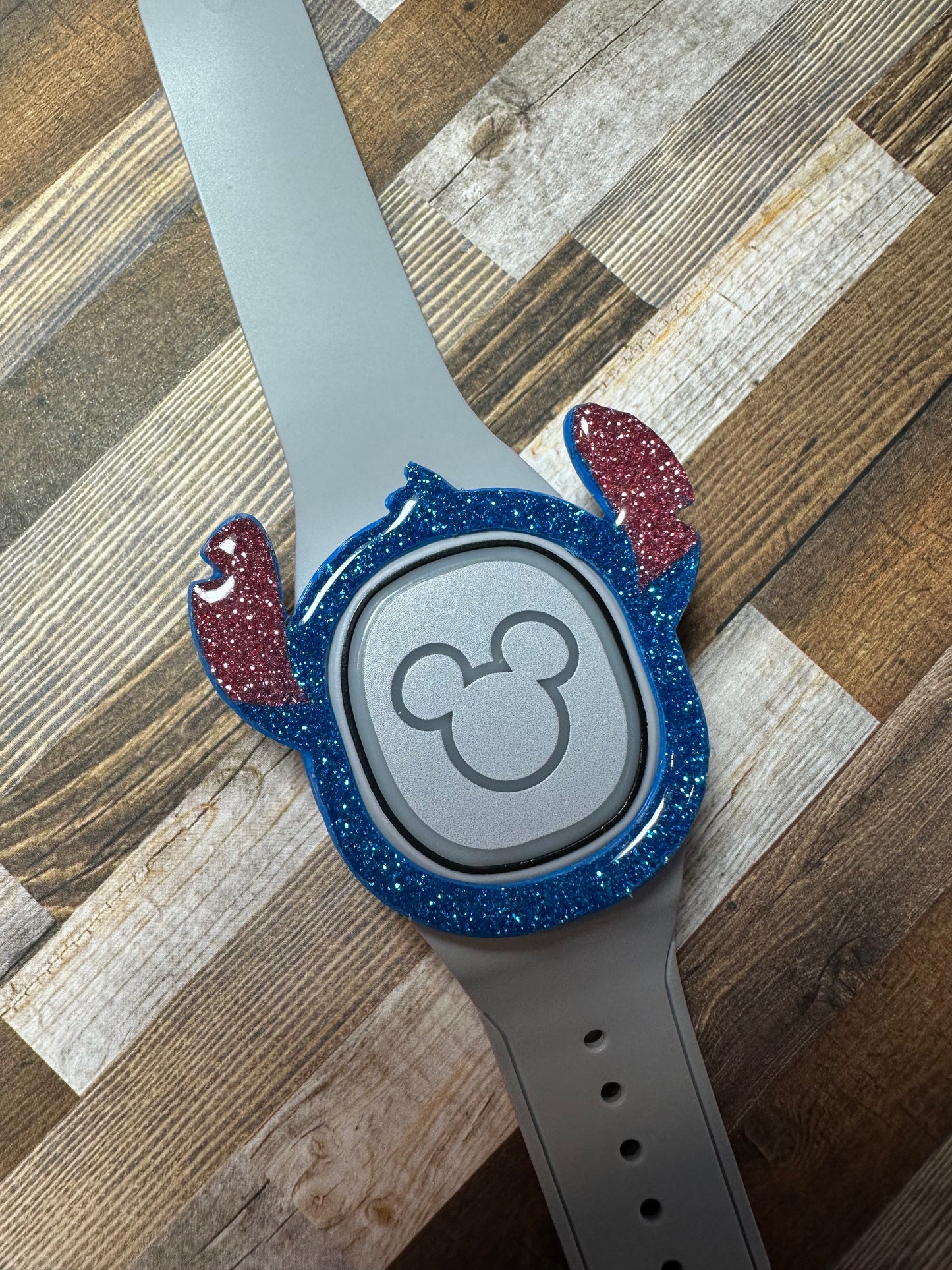 Magic Band Plus + Cover Ohana Alien