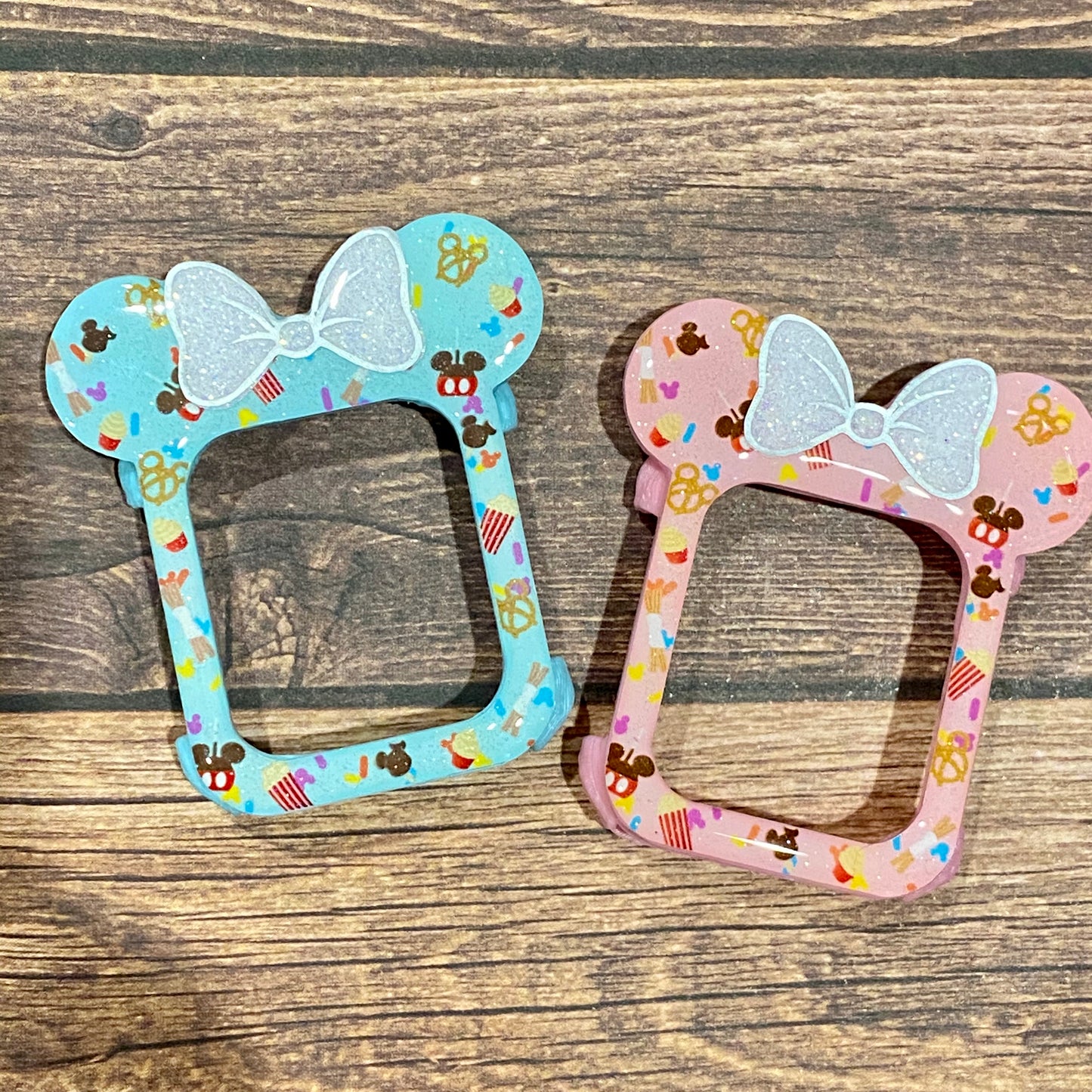 Snack mouse with bow Watch Cover